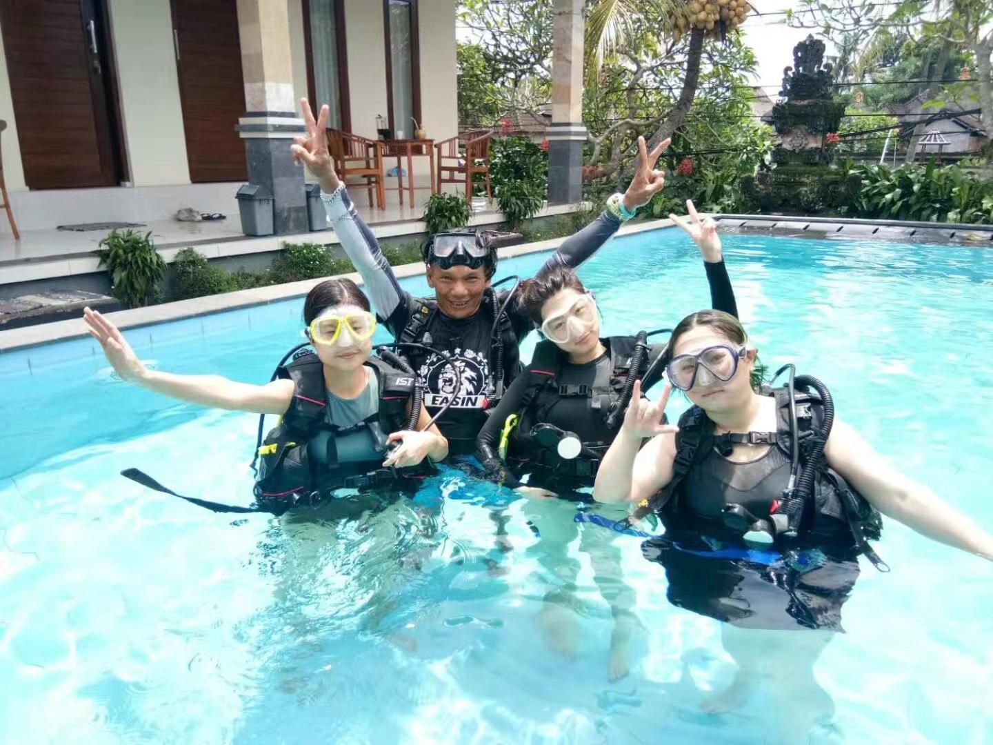 Sunwukong Guest House Ubud Exterior foto